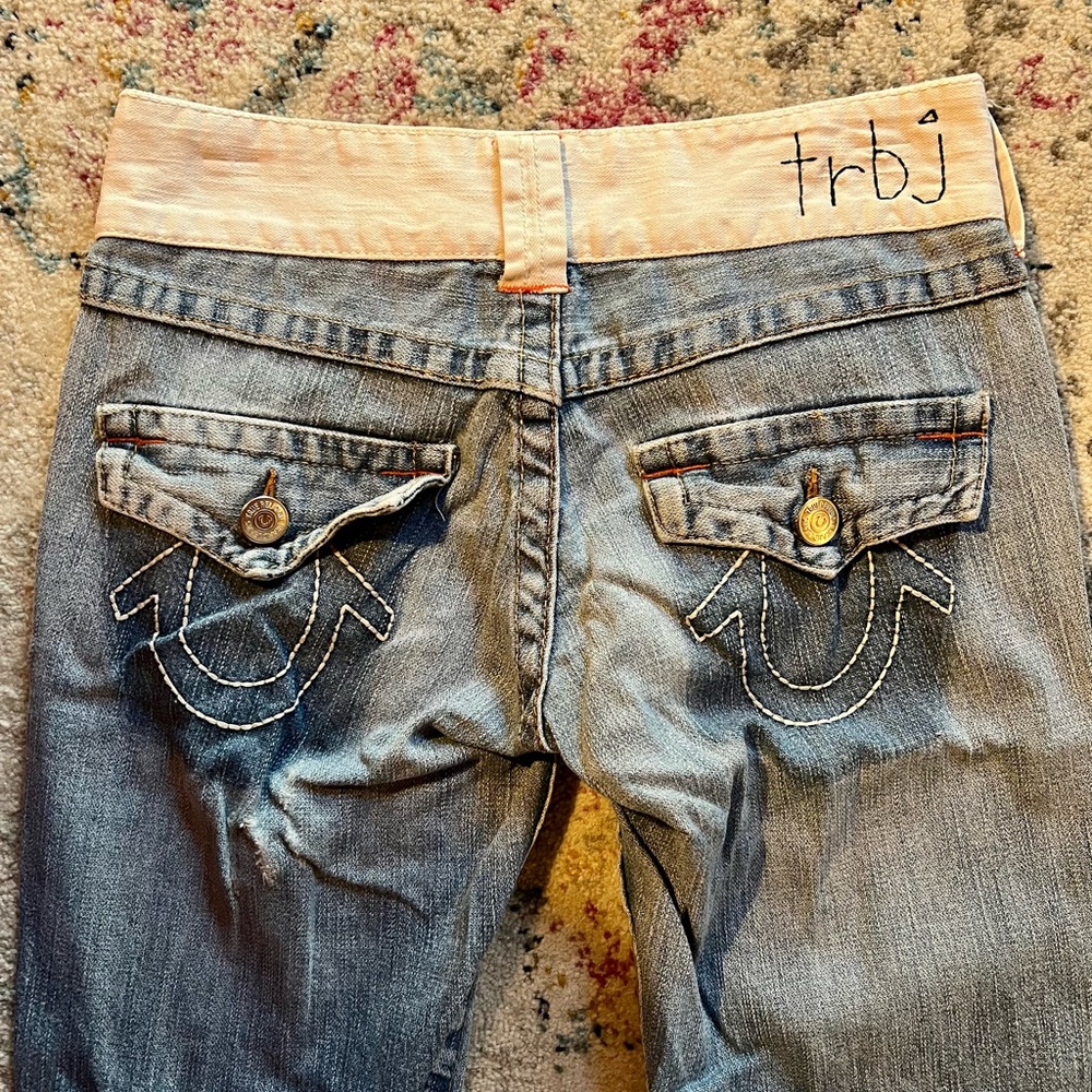 🌺🫶🏻🌺RARE True Religion Light Blue Flare Jeans🌺🫶🏻🌺